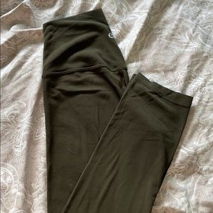 Lululemon Aligns 21”